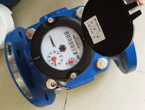 Công tơ nước mặt bích
