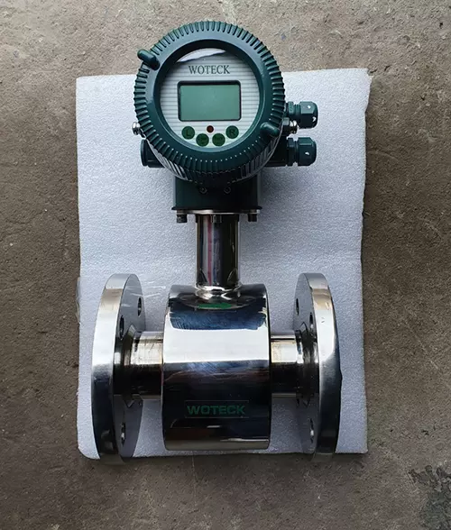 đồng hồ nước điện tử Woteck Đài Loan thân bằng inox