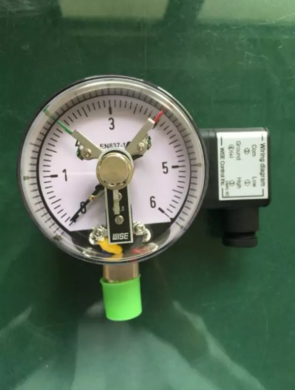 đồng hồ đo áp suất 3 kim 2 tiếp điểm