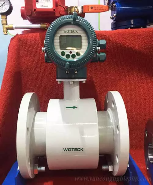 Đồng hồ đo lưu lượng nước thải dạng điện từ