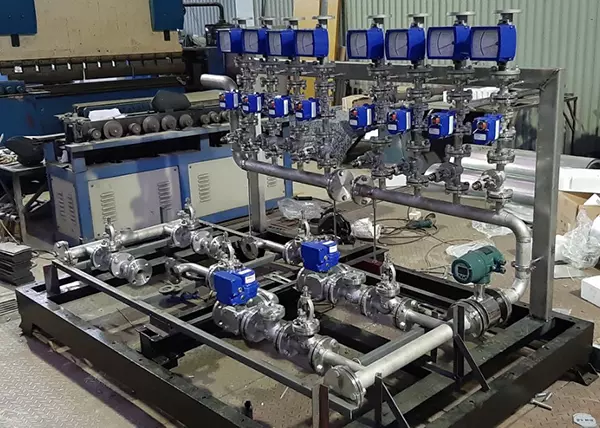 lắp đặt đồng hồ nước điện tử inox