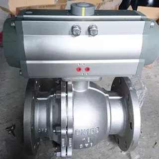 Van bi điều khiển khí nén DN150