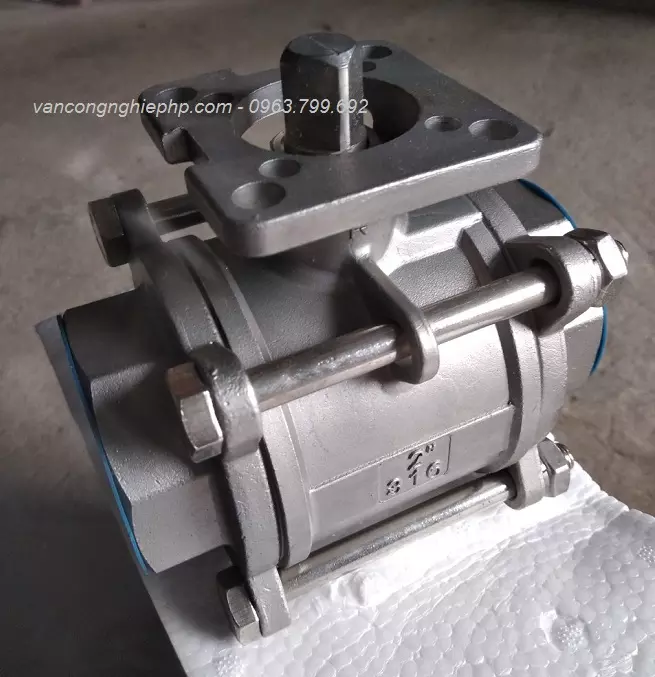 van bi inox 3 thân inox 316 lắp ren
