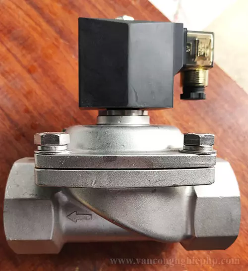 Van điện từ inox Yongchuang Đài Loan