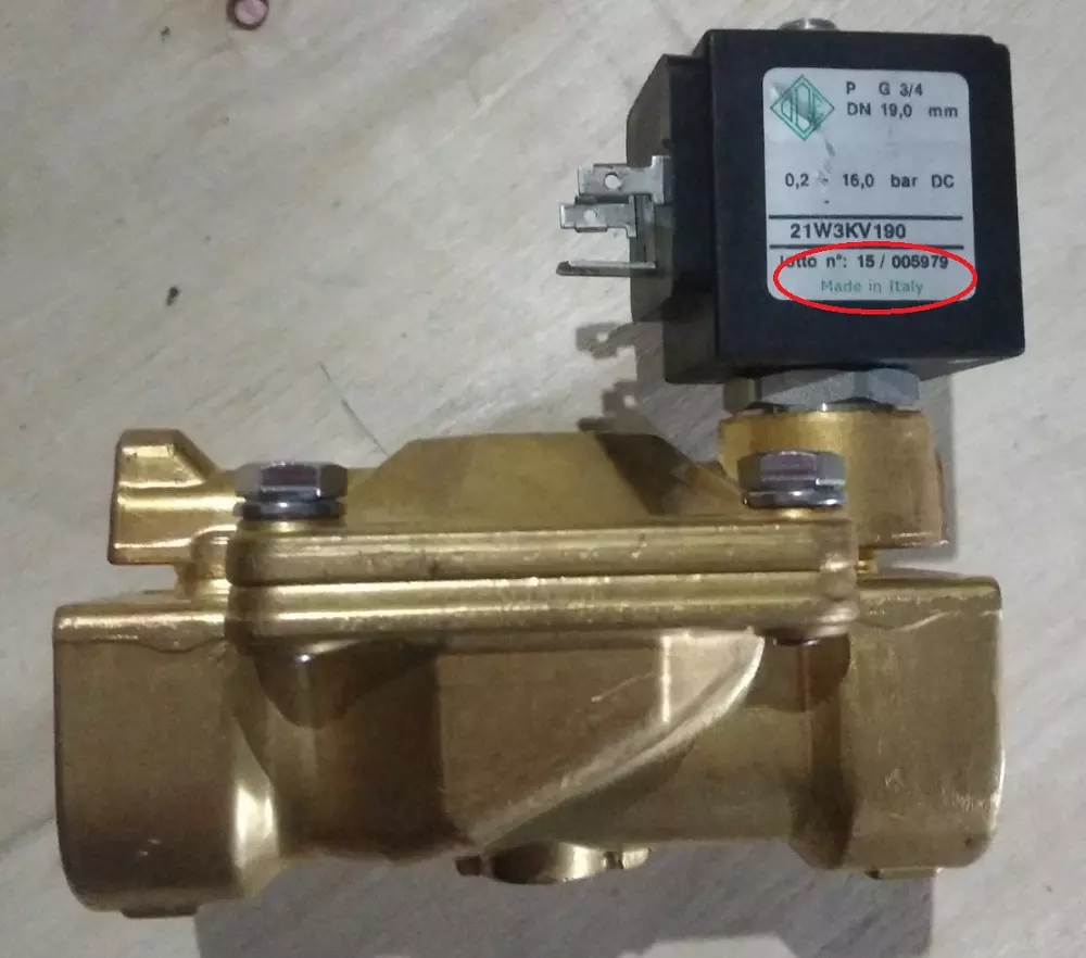 vandientunuocitaly van điện từ nước italya