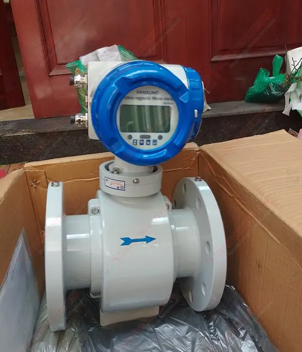 Đồng hồ đo nước lắp bích dạng điện từ hãng Hansung Hàn Quốc